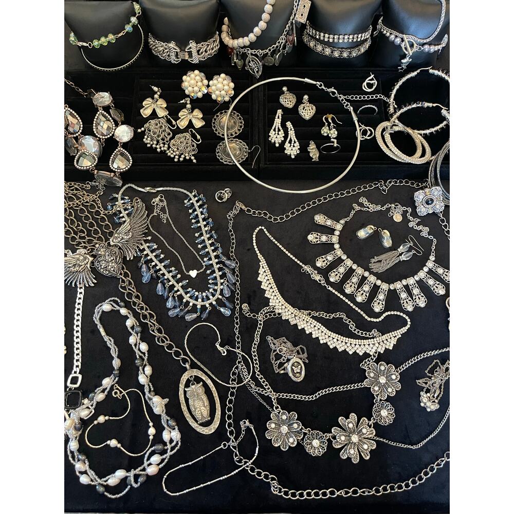 Vintage Estate Large 2.14lb Rhinestone Earring Necklace Bracelet Bundle Lot